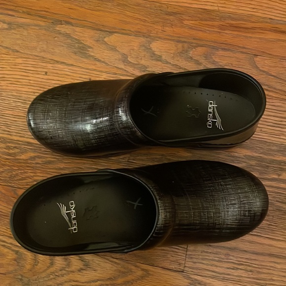 EUC Dansko Clogs - Picture 3 of 5